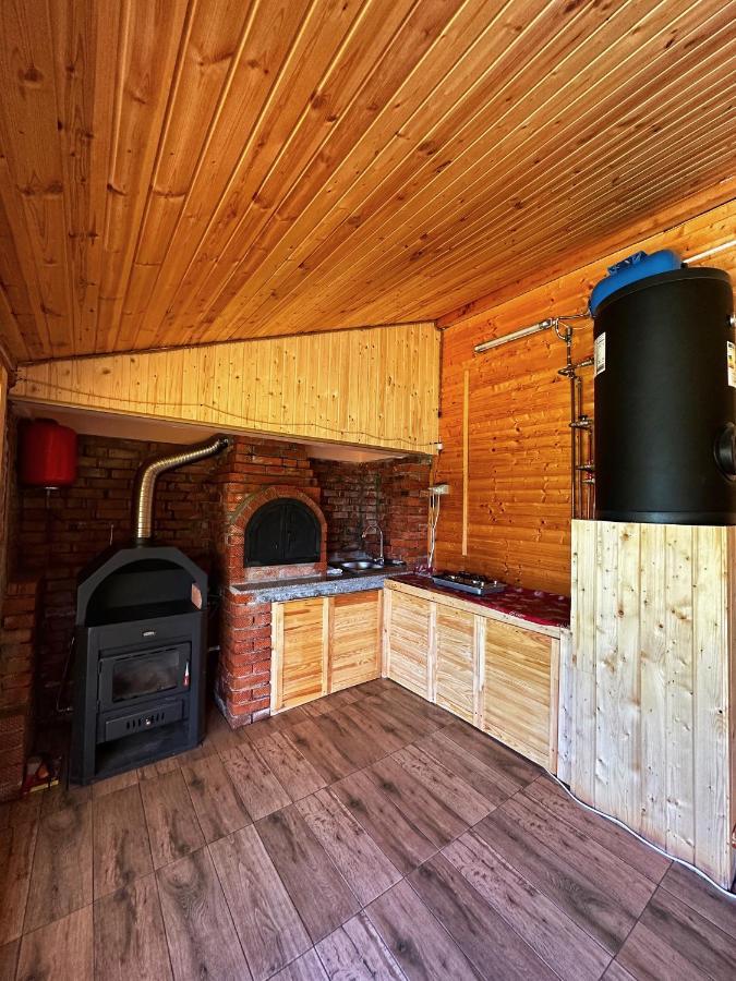 Casuta Din Stejari-Transalpina Villa Novaci-Străini Exteriör bild